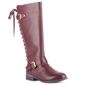 New burgundy lace up boots